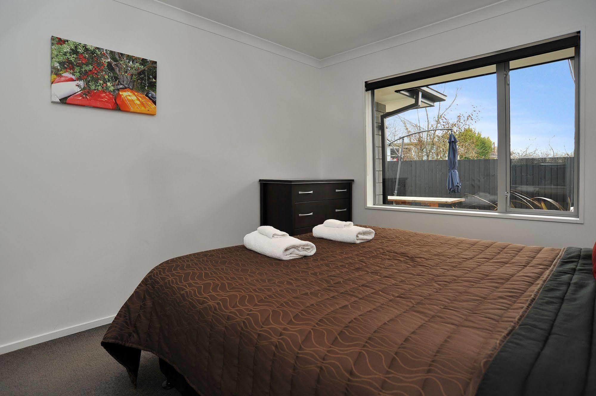 Ilam Villa - Christchurch Holiday Homes Exterior photo